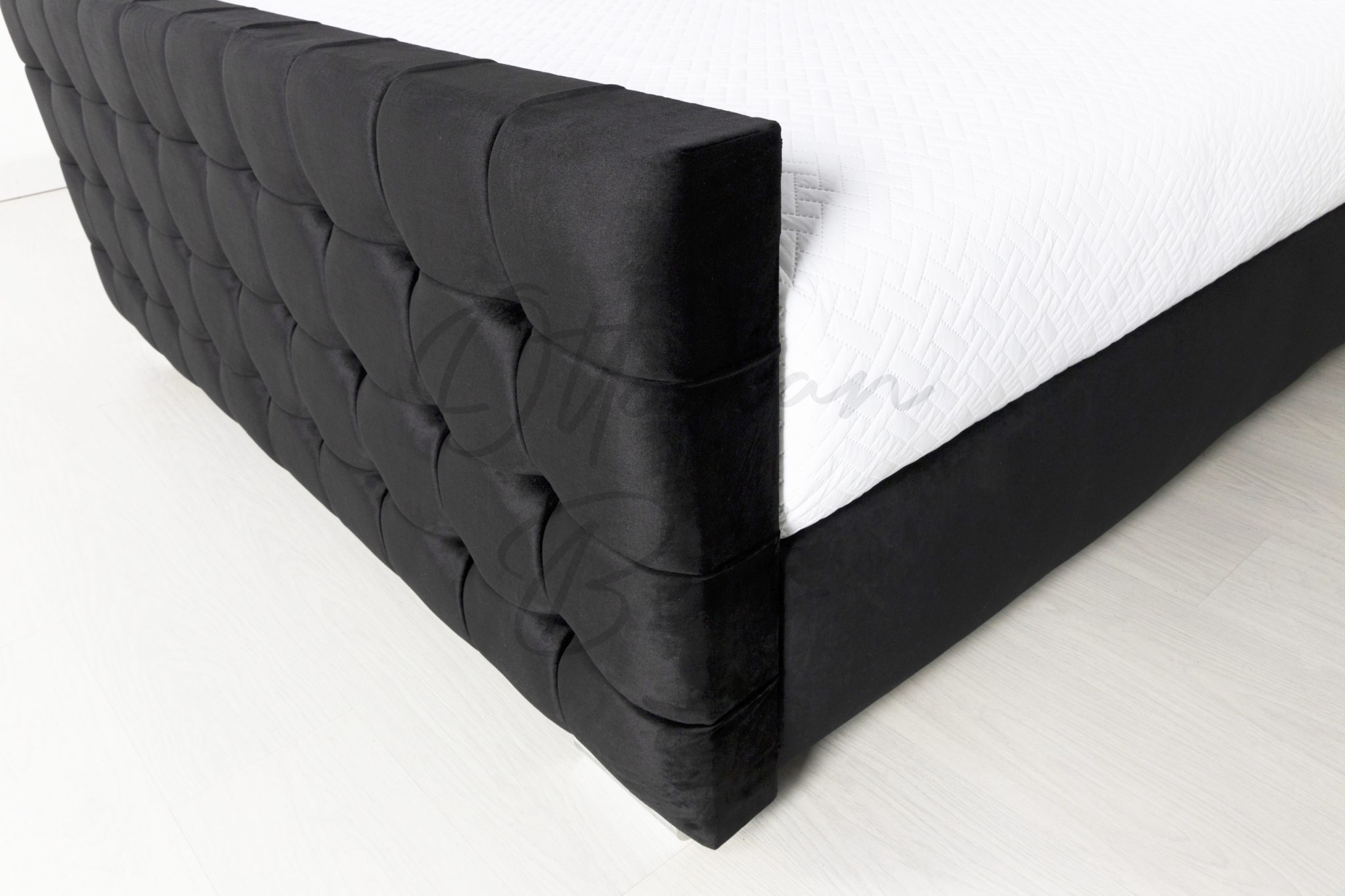 Cambridge Bed Luxury Storage Beds Ottoman Beds