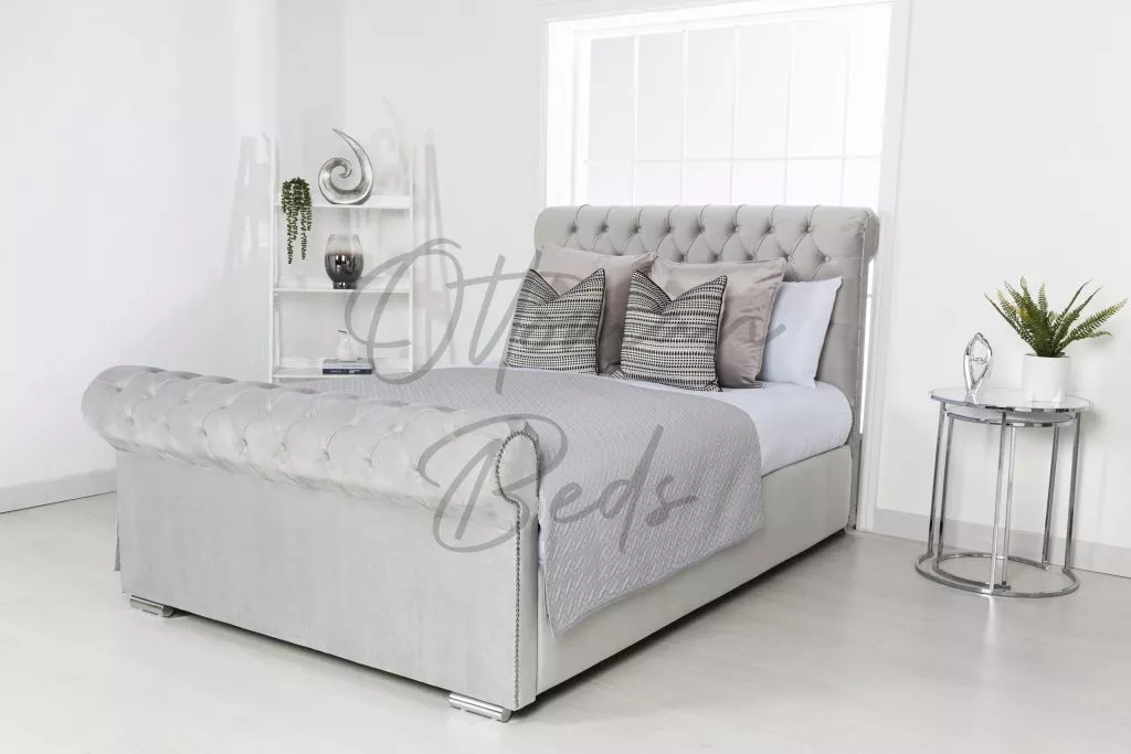 sleigh bed